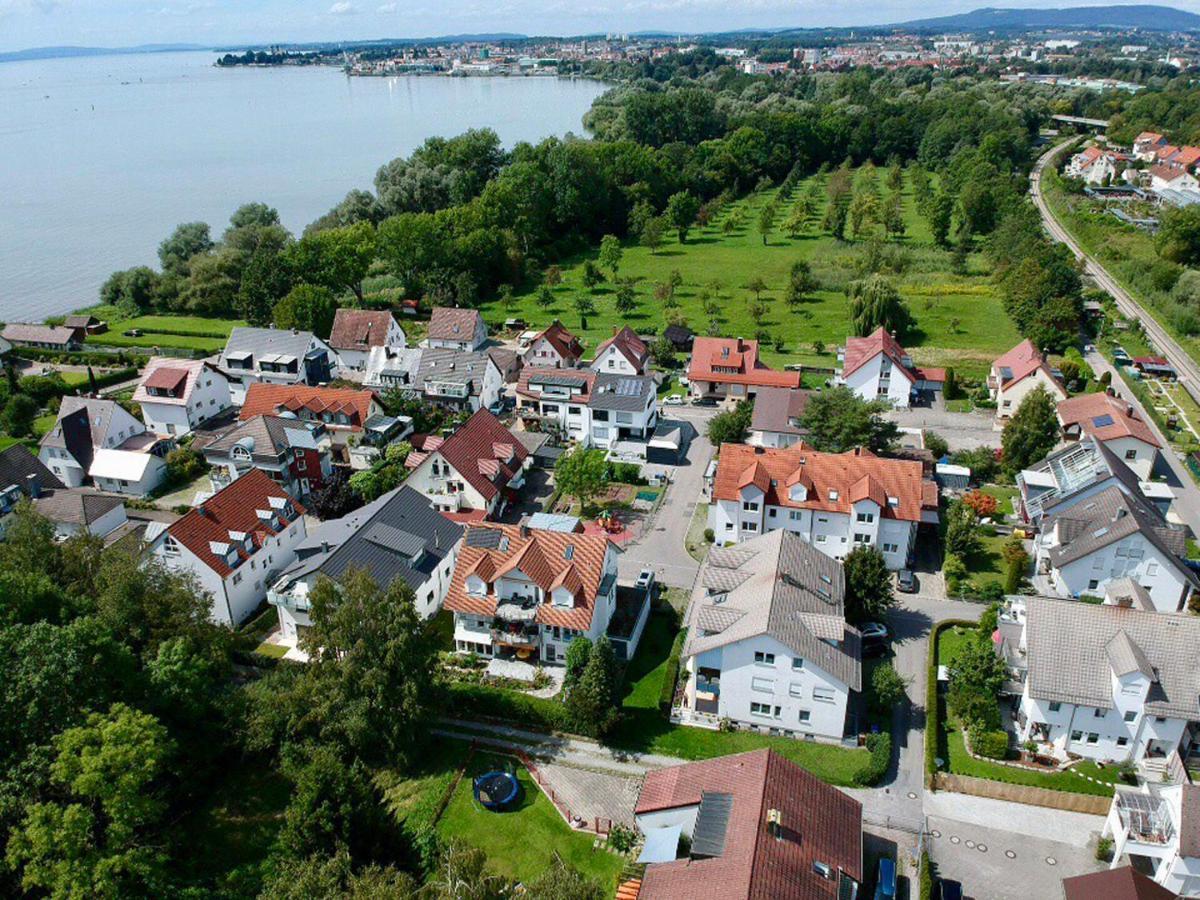 Apartment Ferien-apartment Eisvogel Im Naturschutzgebiet Mit Privatstrand Friedrichshafen